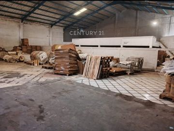 Dijual Gudang 3 IN 1 Jl Gotong Royong Surakarta Jawa Tengah