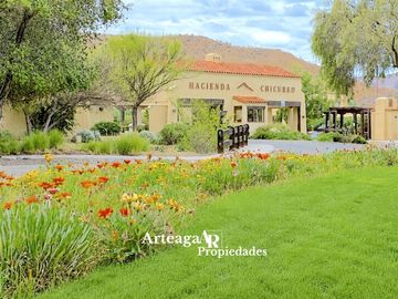 Terreno en venta con vista v valle, Hacienda Chicureo