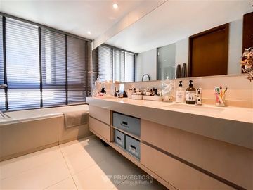 Departamento en Venta en Santa Maria Manquehue, Vitacura