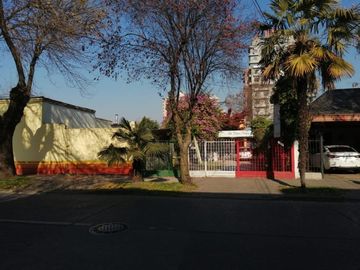 Venta Propiedad calle Bulnes entre Sargento Aldea e Isabel Riquelme