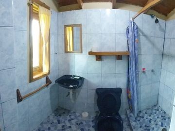 Puerto Lopez - La loma de los Italianos: Se Vende Casa en Zona Rural, en la Montaña y Cerca del Mar en Puerto Lopez
