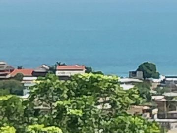 Puerto Lopez - La loma de los Italianos: Se Vende Casa en Zona Rural, en la Montaña y Cerca del Mar en Puerto Lopez