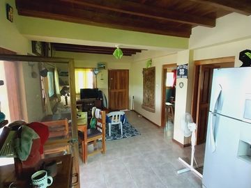 Puerto Lopez - La loma de los Italianos: Se Vende Casa en Zona Rural, en la Montaña y Cerca del Mar en Puerto Lopez