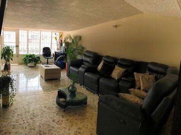 VENDO CASA  RENTABLE UBICADA EN VILLA CLAUDIA  KENNEDY BOGOTA COLOMBIA