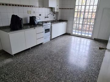 DEPARTAMENTO VENTA RAMOS MEJIA 4 AMBIENTES