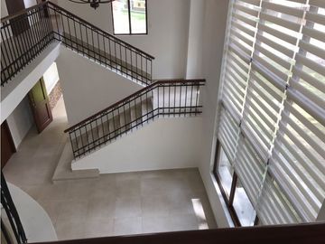 Venta de casa en Clayton - Los Senderos de camino de cruces