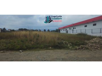 VENDO LOTE EN ALTO BQOUETE 2000 AREA COMERCIAL