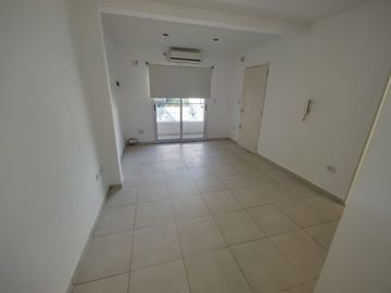 Departamento en venta en Merlo Sur
