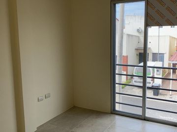 Venta Casa De Estreno, La Gran Vittoria(J Luna)
