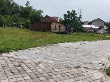 Tanah SHM-P Murah! Akses mobil papasan di Sinduharjo