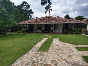 casa en venta en piedecuesta. Cod V95294