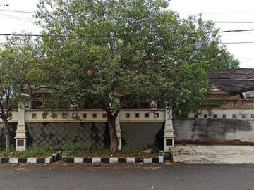 Rumah Manyar Kartika STRATEGIS