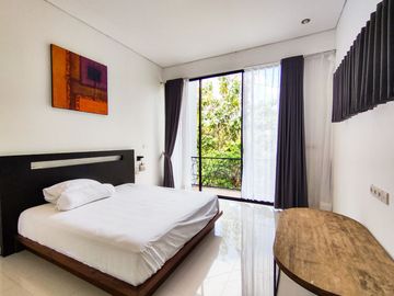 VILLA CANTIK DI BUMI ASRI JIMBARAN VIEW GWK