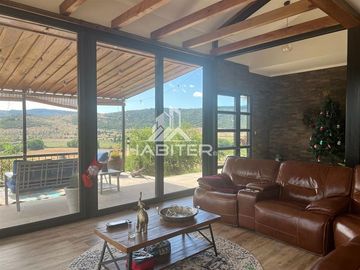 Casa en Venta en sector Tapihue