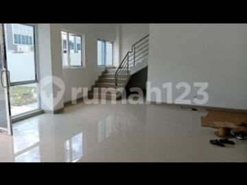 Disewakan Gudang Gandeng Di Tigaraksa Tangerang