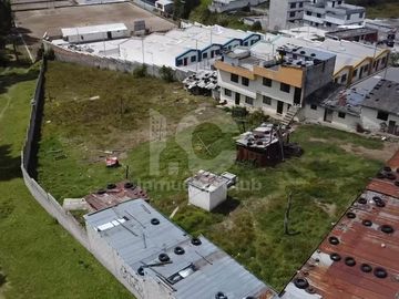 Terreno de 2523 m2 - La Pulida, Norte de Quito