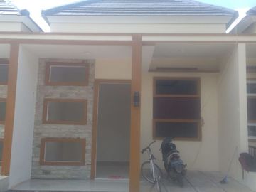Rumah baru bagus murah bebas banjir strategis Karang Satria