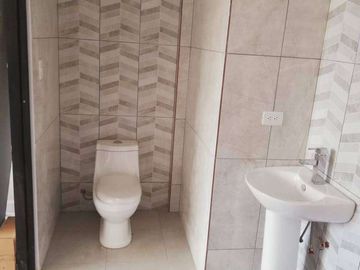 Venta de hotel por estrenar en Durán, 26 habitaciones
