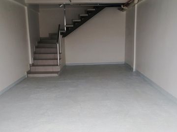 Venta de hotel por estrenar en Durán, 26 habitaciones