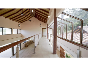 VENTA DE CASA DE LUJO CON VISTA AL MAR  EN  PANAM OESTE