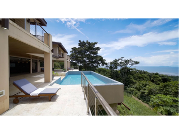 VENTA DE CASA DE LUJO CON VISTA AL MAR  EN  PANAM OESTE