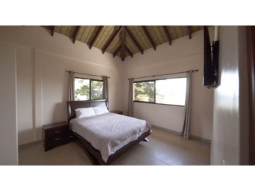 VENTA DE CASA DE LUJO CON VISTA AL MAR  EN  PANAM OESTE
