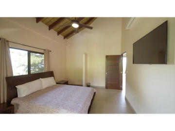 VENTA DE CASA DE LUJO CON VISTA AL MAR  EN  PANAM OESTE