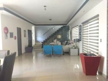 Casa En Venta Cumbres Elite Sector Hacienda