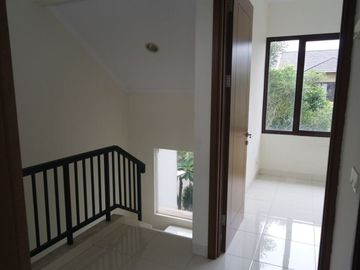 DIJUAL CEPAT RUMAH BAGUS TERAWAT DI THE AVANI CLUSTER AMARILLA BSD