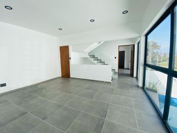 Casa en Fraccionamiento en Brisas, Temixco, Morelos CAEN-1020-Fr