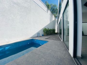 Casa en Fraccionamiento en Brisas, Temixco, Morelos CAEN-1020-Fr