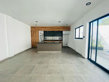 Casa en Fraccionamiento en Brisas, Temixco, Morelos CAEN-1020-Fr