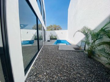Casa en Fraccionamiento en Brisas, Temixco, Morelos CAEN-1020-Fr