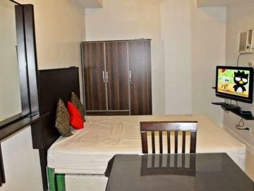 FOR LEASE: Studio unit in KL Tower, Makati for 22,500 per month