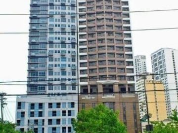 FOR LEASE: Studio unit in KL Tower, Makati for 22,500 per month
