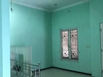 Rumah Perum Puri Gununganyar Regency Hook