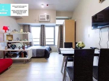 For Sale:Studio unit at Eastwood Le Grand 3