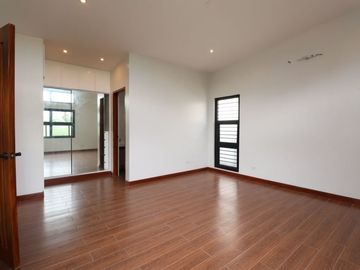 Spacious Brand New House and Lot for Sale at Executive Subd. w/ 5 Bedrooms, 4 Car Garage in Filinvest 2 PH1198