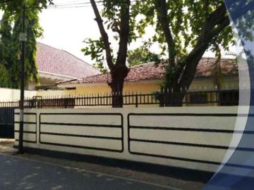 Rumah Lokasi Bagus Hitung Tanah Lt 1.127mter Lebak Bulus Jakarta