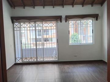 casa en arriendo en las antillas. Cod A218375