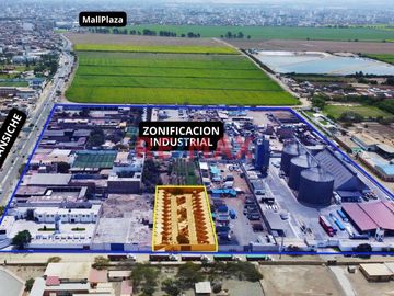 Amplio Local comercial multifuncional en Villa del Mar, Huanchaco

Este destacado local comercial, actualmente operando como Bungalows, ofrece una u