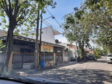 Rumah Wisma Mukti Klampis Indah STRATEGIS, ROW 3 MOBIL, MURAH