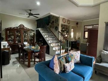 Rumah Mewah Belakang Holland Bakery Sultan Iskandar Muda