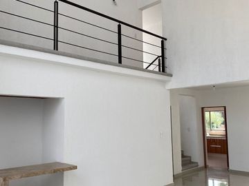 Casa en Fraccionamiento en José G Parres, Jiutepec, Morelos CAEN-Er-942-Fr