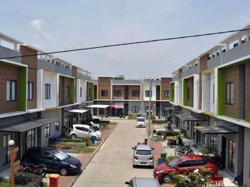 DIJUAL: RUMAH KOST MEWAH DI GALUH MAS KARAWANG BARAT