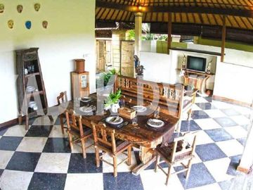 Villa kedungu tabanan view sawah dekat tanah lot