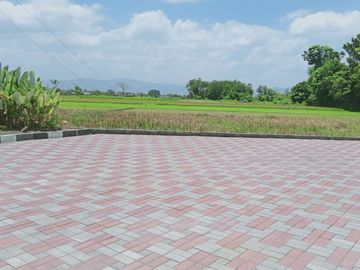 MURAH! RUMAH CANTIK TERBARU DI KLATEN TEPI JALAN SIAP HUNI LINGKUNGAN NYAMAN