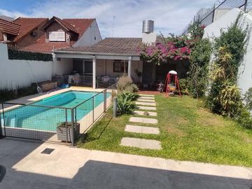 Chalet en venta en Ramos Mejia Sur