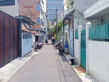 DIJUAL : Rumah Kost lokasi strategis siap nego di Cideng, Jakarta Pusat