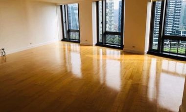 3BR Condo For Rent/Lease 3 Bedrooms in Essensa Tower BGC Taguig City
